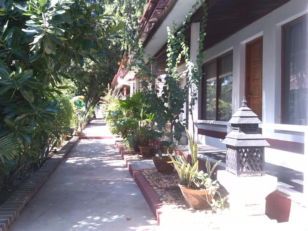 Lawkanat Hotel Bagan Bagian luar foto