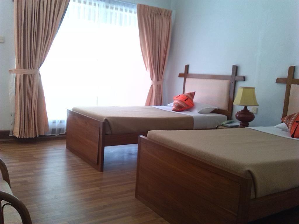 Lawkanat Hotel Bagan Bagian luar foto