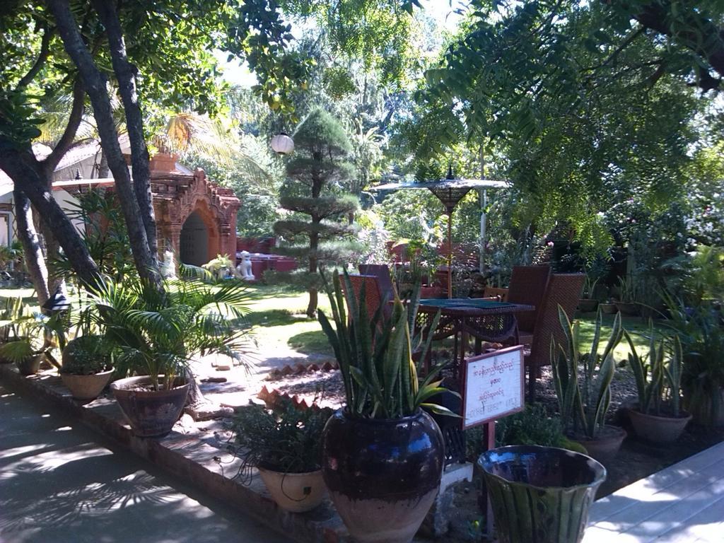 Lawkanat Hotel Bagan Bagian luar foto