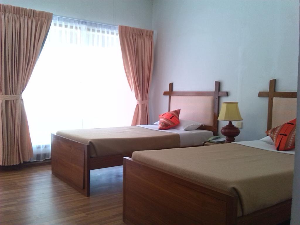 Lawkanat Hotel Bagan Bagian luar foto