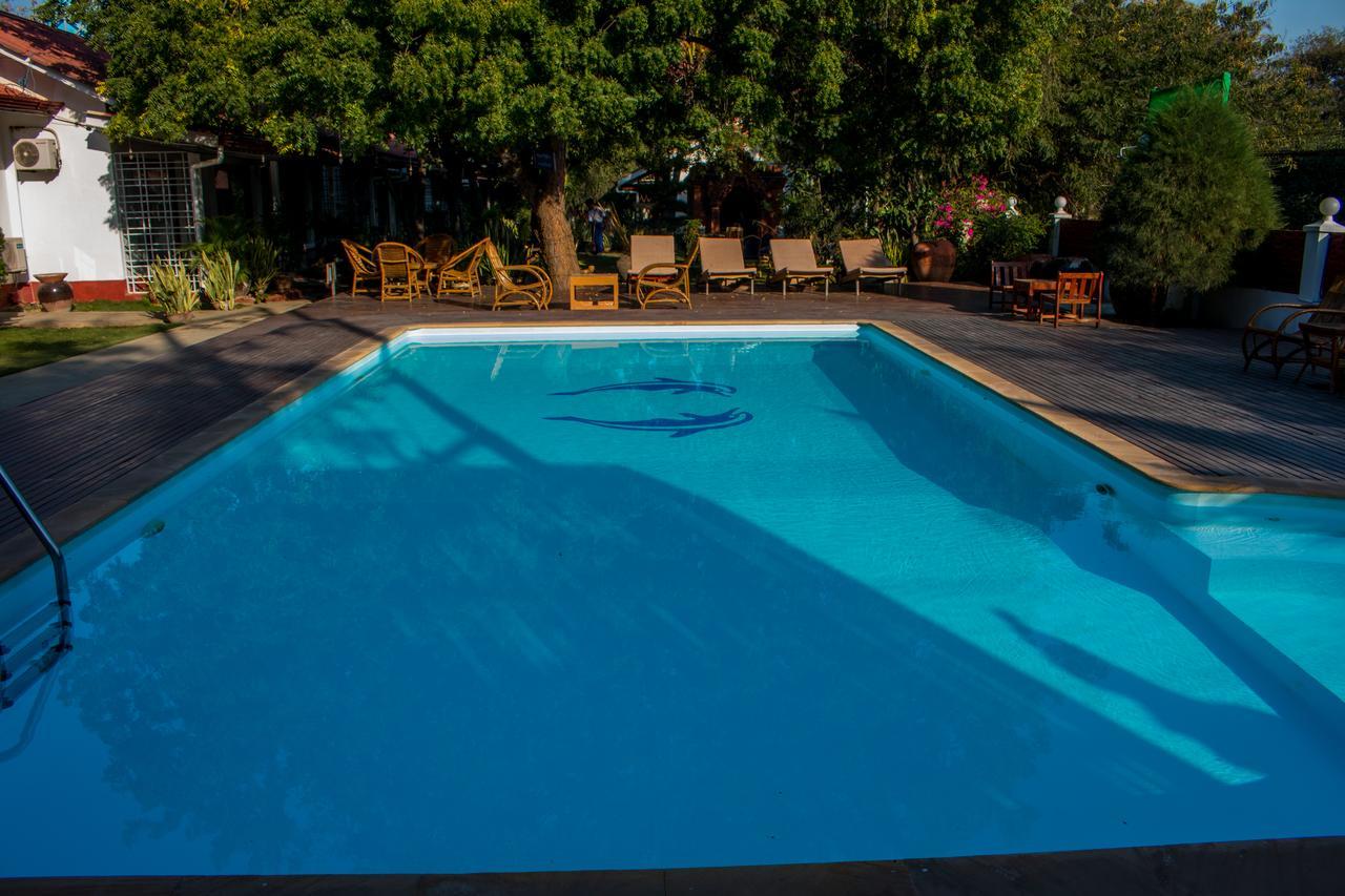 Lawkanat Hotel Bagan Bagian luar foto