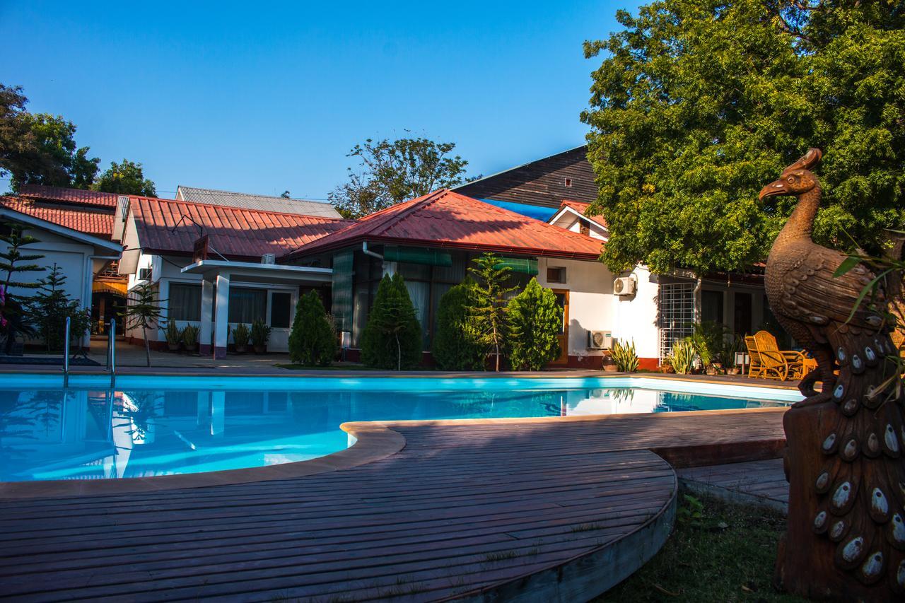 Lawkanat Hotel Bagan Bagian luar foto